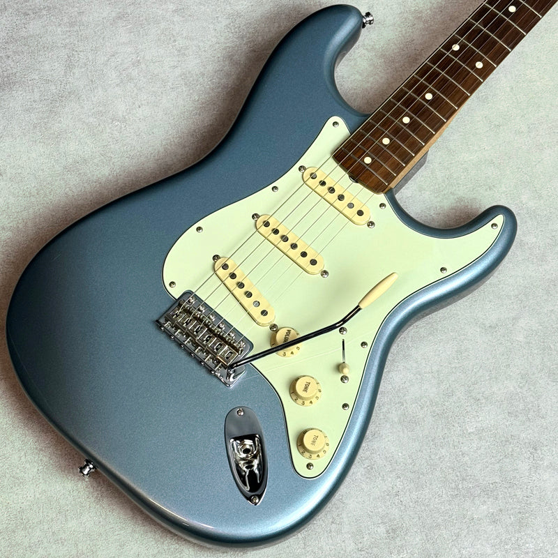 Fender Vintera 60s Stratocaster 【加古川店】