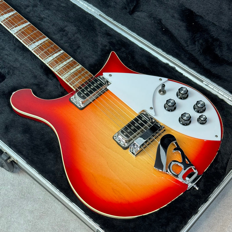 Rickenbacker 620 Fireglo 【加古川店】