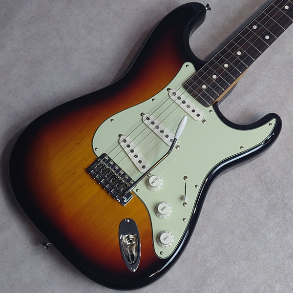 CoolZ ZST-1R Japanese Stratocaster Review (No Talking) - YouTube