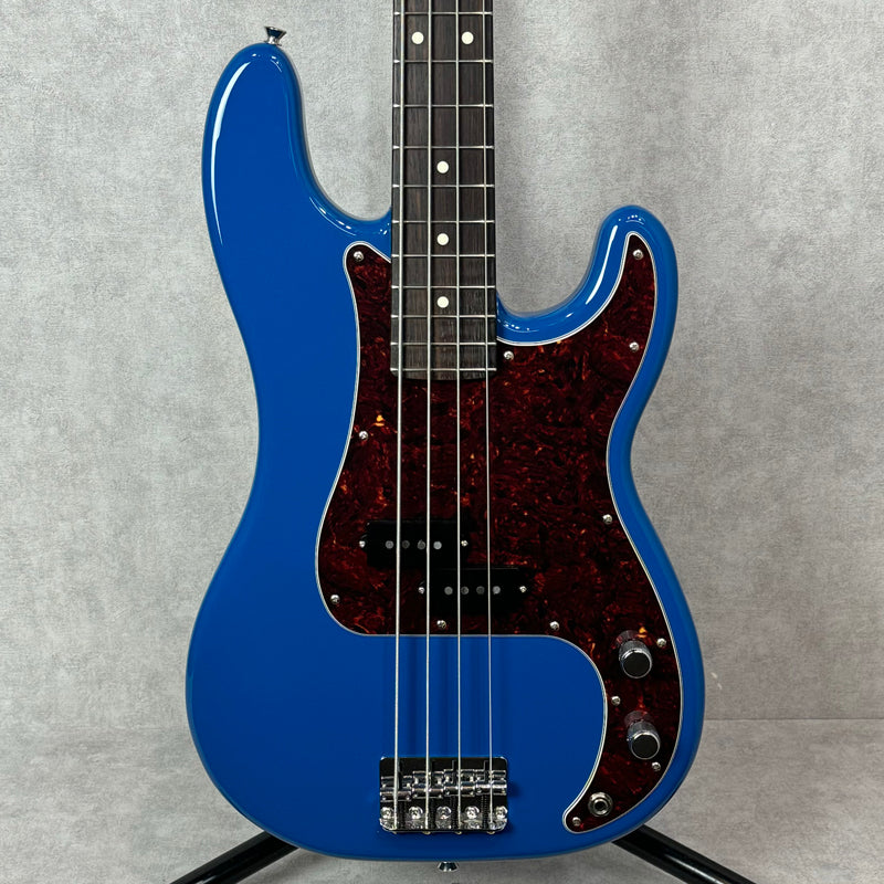 Fender Made in Japan Hybrid II Precision Bass 【加古川店】