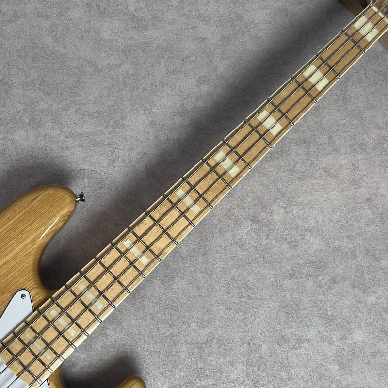 Fender Classic 70s Jazz Bass【加古川店】
