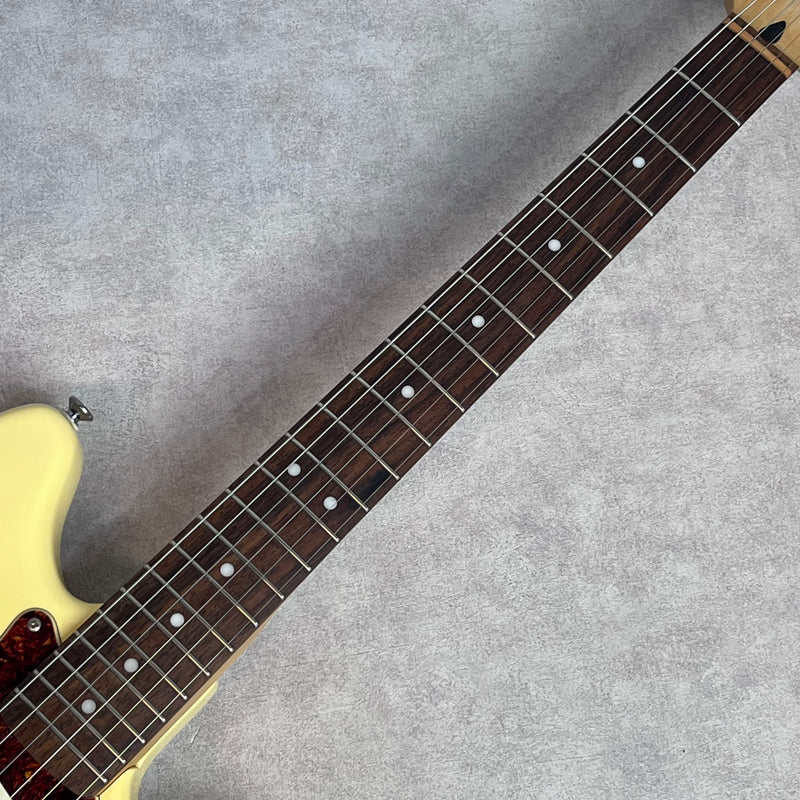 Squier by Fender Cyclone【加古川店】