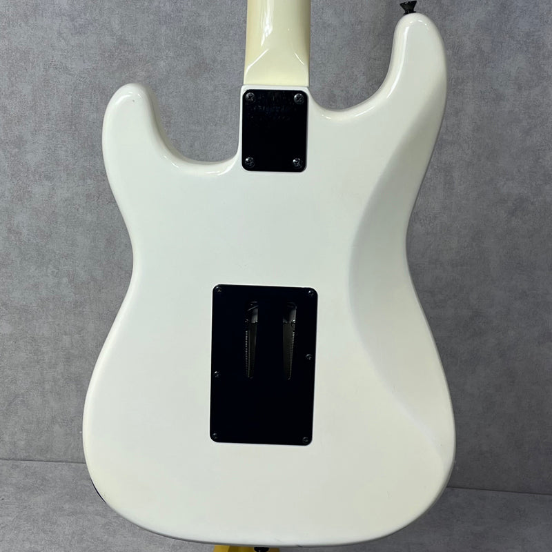 Fernandes FST-65【加古川店】