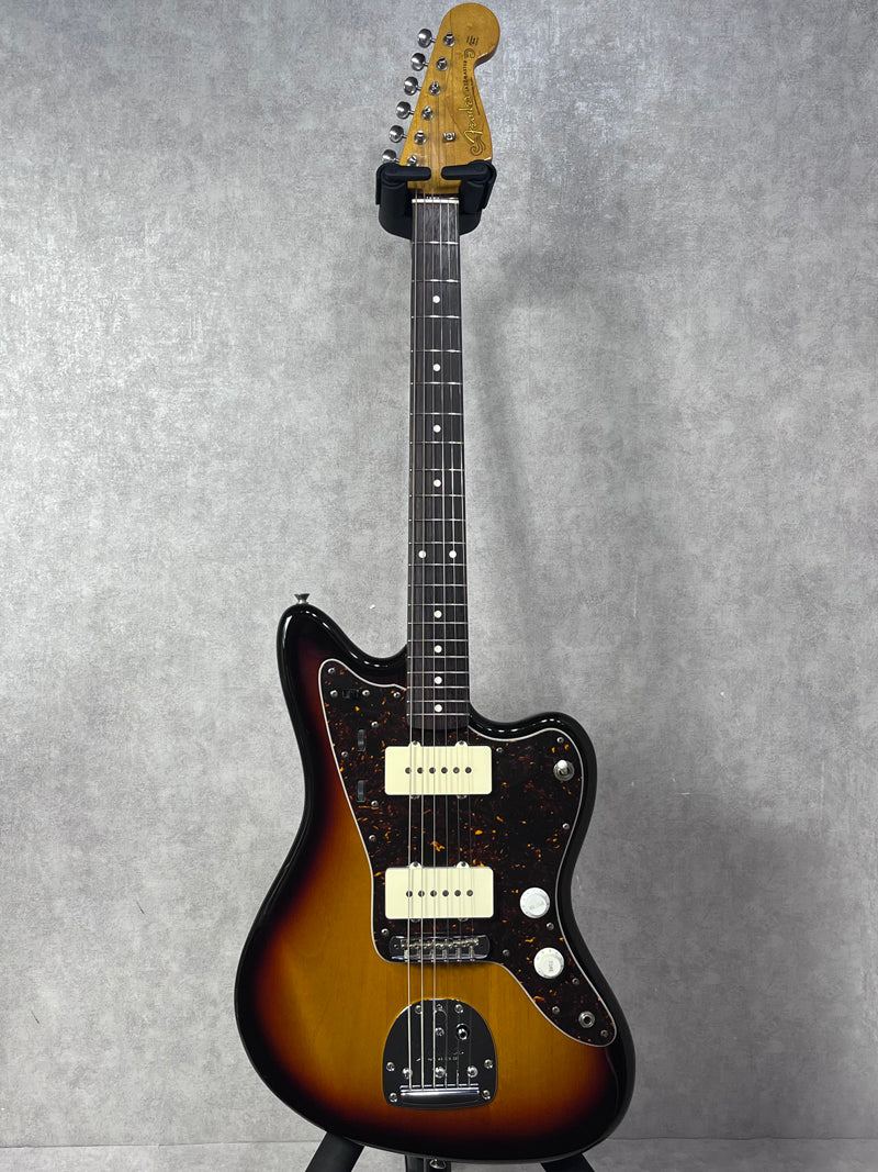 ビザールなベース♪ トーマス ロックメイトスペシャル ジャズベ ミディアムスケール ジャパンンヴィンテージ ☆ PayPay(ペイペイ)決済可能 ☆ 札幌市 清田区 平岡 FENDER JAPAN JM66 (Candy Apple Red)|ドルフィンギターズ