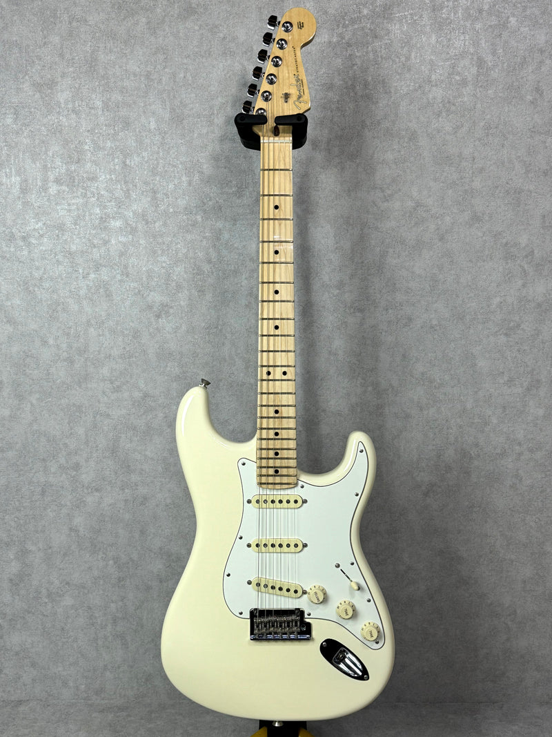 Fender American Professional Stratocaster 【加古川店】