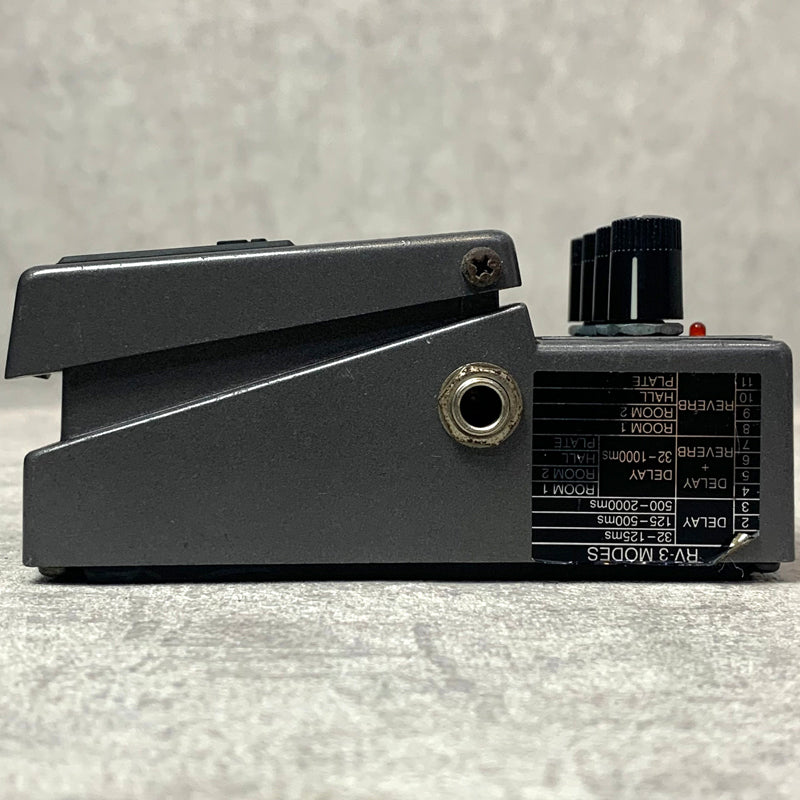BOSS RV-3 Digital Reverb/Delay【加古川店】