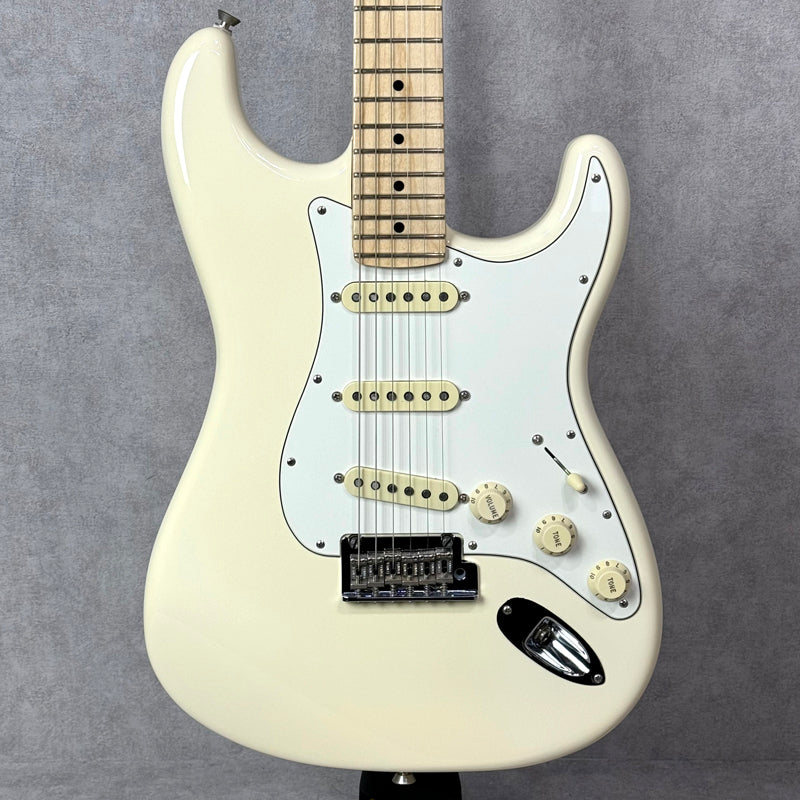 Fender American Professional Stratocaster 【加古川店】