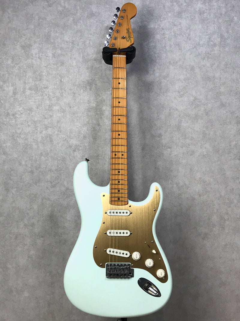 Squier by Fender 40th Anniversary Stratocaster Vintage Edition Satin Sonic Blue【加古川店】