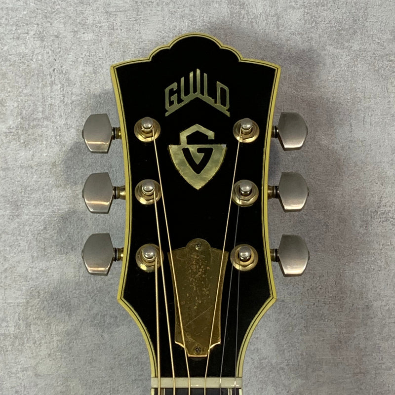 GUILD 1981 F-30R NT 【加古川店】