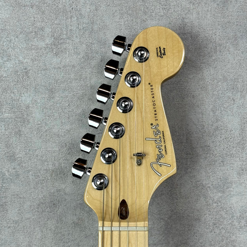 Fender American Professional Stratocaster 【加古川店】