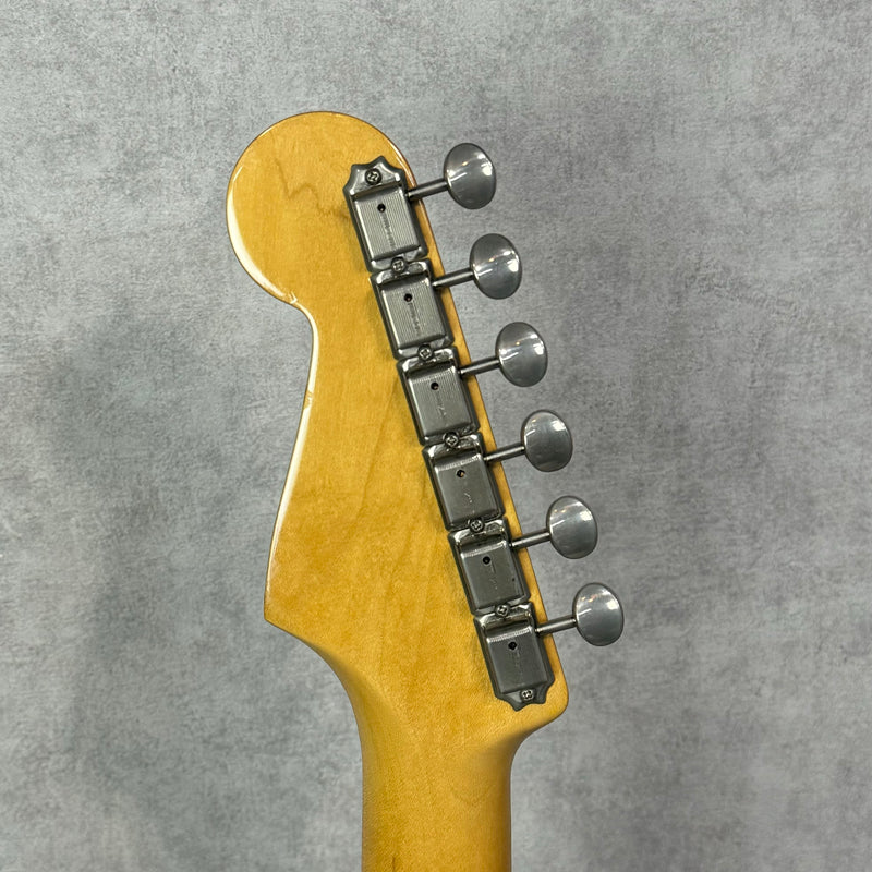 Fender New American Vintage 59 Stratocaster 【加古川店】