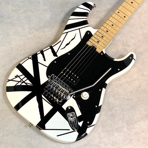 EVH Striped Series White with Black 【加古川店】