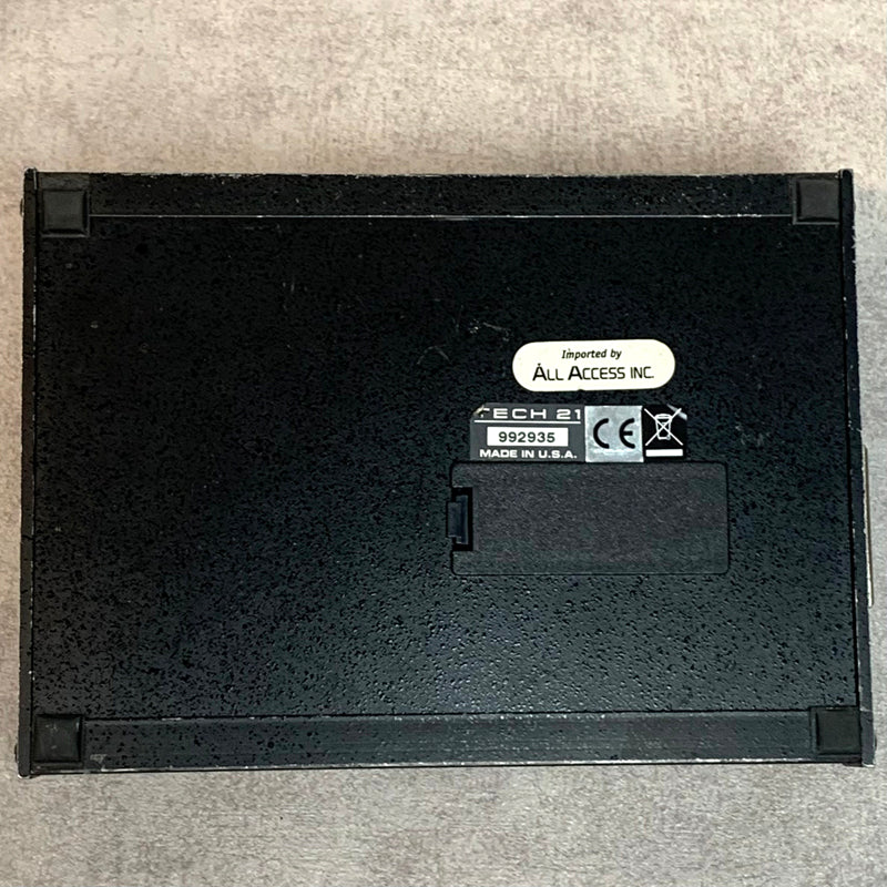 TECH21 SANSAMP PROGRAMMABLE BASS DRIVER DI【加古川店】